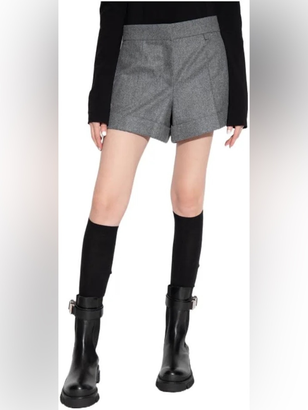 GIVENCHY Gray Wool Pleated Shorts Size 38